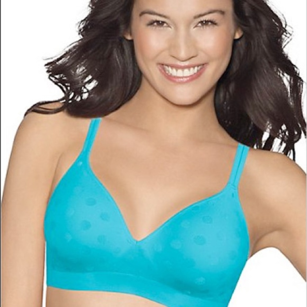 BRAND NEW bra in PINK.